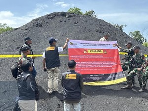 Penampakan Gunung Emas Hitam 70 Ribu Ton Disita Negara di Kukar