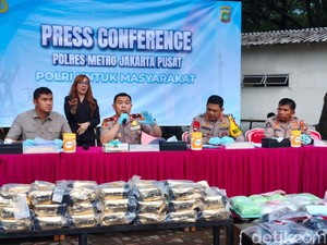 Polisi Tangkap Kurir Sabu 100 Kg yang Akan Diedarkan Tahun Baru di Jabodetabek