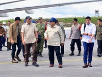 Prabowo Tinjau Sumatra Lagi, Cek Korban Bencana-Pembangunan Jembatan