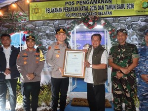Kapolres Tangsel Terima 3 Penghargaan dari Bupati Tangerang
