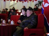 Kim Jong Un Pamer Momen Tahun Baru Bareng Putri Mahkota Ju Ae