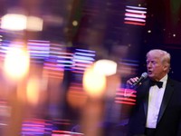 Intip Pesta Malam Tahun Baru Mewah Trump, Resolusinya Tak Terduga