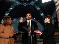 Momen Walkot Muslim New York Mamdani Sumpah dengan Al-Quran, Janji Ini