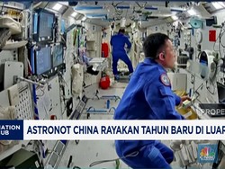 Video: Astronot China Rayakan Tahun Baru di Luar Angkasa