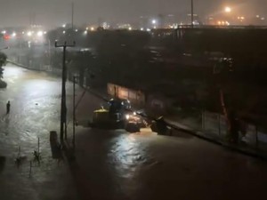 Jalan Lingkar Selatan Cilegon Banjir, Kendaraan Tak Bisa Melintas