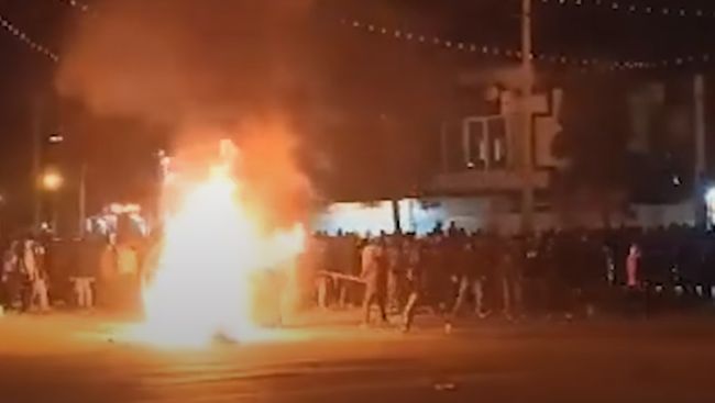 Mata Uang Runtuh, Negara Kaya Minyak Arab Makin Chaos-Demo Berdarah