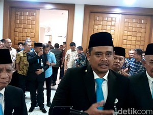 Gubsu Bobby Dorong Dibuat Perda Pelarangan Vape di Sumut