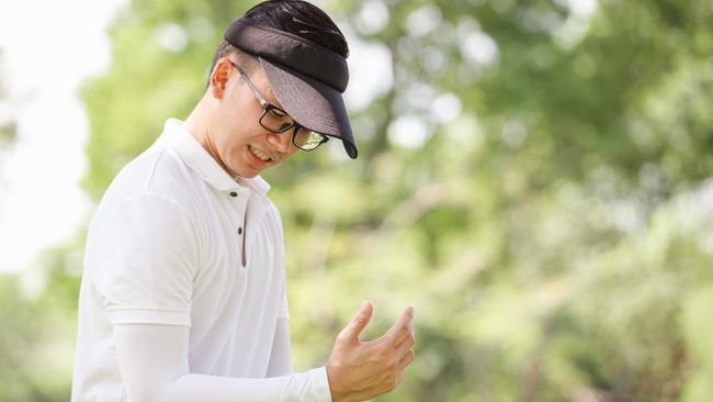 Suka Main Golf? Jangan Biarkan Nyeri Sendi Berujung Cedera