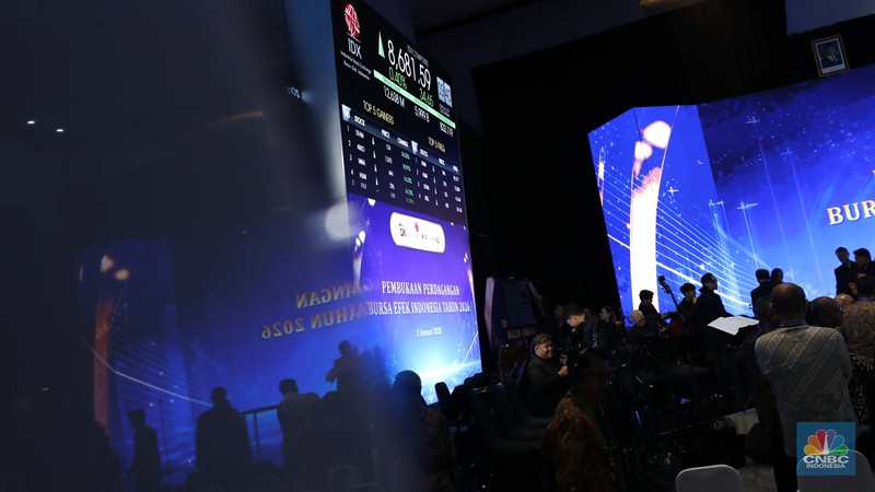 Pembukaan perdagangan bursa efek Indonesi tahun 2026, Jumat (2/1/2026). (CNBC Indonesia/Tri Susilo)