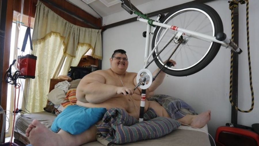 Juan Pedro Franco, seorang pria yang pernah dinobatkan menjadi orang tergemuk di dunia berakhir tragis. Ia meninggal dunia di usia 41 tahun. (Foto: AFP via Getty Images/HECTOR GUERRERO)