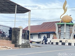 Ada Ransel Misterius di Tugu Tunas Kelapa Parepare, Gegana Dikerahkan