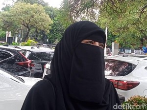 Sikap Umi Pipik Saat Wardatina Mawa Curhat soal Rumah Tangga