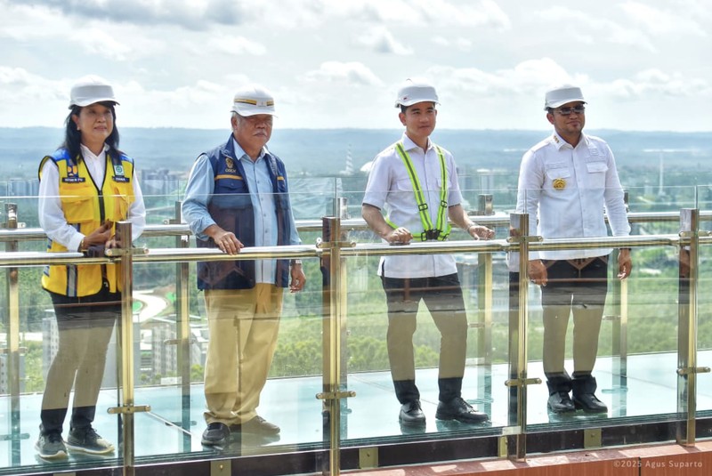 Wakil Presiden Republik Indonesia (Wapres) Gibran Rakabuming, menutup Tahun 2025 dengan melanjutkan kunjungan kerja hari kedua di Ibu Kota Nusantara (IKN), Rabu (31/12/2025). (Humas Otorita IKN)