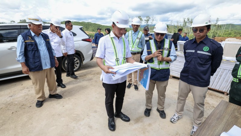 Wakil Presiden Republik Indonesia (Wapres) Gibran Rakabuming, menutup Tahun 2025 dengan melanjutkan kunjungan kerja hari kedua di Ibu Kota Nusantara (IKN), Rabu (31/12/2025). (Humas Otorita IKN)