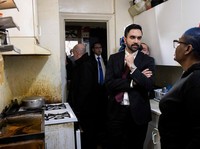 Momen Wali Kota Muslim AS Zohran Mamdani Blusukan Usai Dilantik