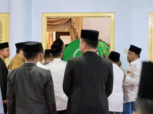 KH Amal Fathullah Zarkasyi Wafat, Gontor Kehilangan Sosok Ulama-Pendidik