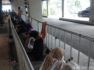 Cerita Warga War Tiket Planetarium: Antre Jam 7 Pagi Kebagian Sesi Terakhir