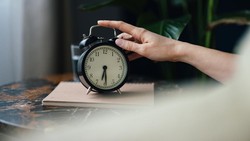 Tak Disarankan Balas Dendam Tidur Seharian di Akhir Pekan, Senin Bakal Terasa Dampaknya