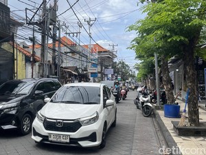 Suasana Kuta di Hari Terakhir Liburan