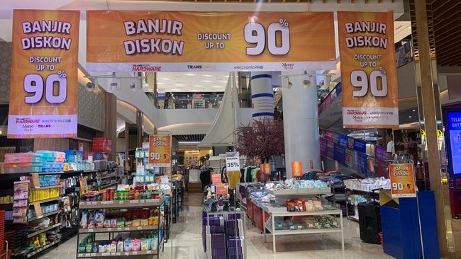 Buruan ke Transmart! Harga Kulkas hingga AC Diskon Besar-Besaran