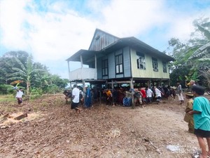 Viral! Rumah Kayu di Pinrang Bisa Pindah Tanpa Dibongkar
