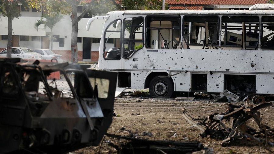 A combination picture shows satellite images of military buildings and equipment at Fort Tiuna before the U.S. strikes, in Caracas, Venezuela, December 22, 2025 (left), and a closer view of destroyed vehicles and equipment at Fort Tiuna after the U.S. strikes, in Caracas, Venezuela, January 3, 2026 (right).   &copy;2026 Vantor/Handout via REUTERS THIS IMAGE HAS BEEN SUPPLIED BY A THIRD PARTY. MANDATORY CREDIT. NO RESALES. NO ARCHIVES. DO NOT OBSCURE LOGO.