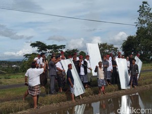 Ditawari Moratorium, Petani Jatiluwih Akhirnya Cabut Seng dan Plastik