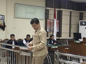 Bacakan Eksepsi, Bos Sritex Sebut Nilai Kerugian Negara Belum Pasti