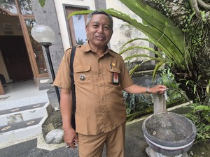 Warga Takmung Klungkung Kesulitan Air Berminggu-minggu