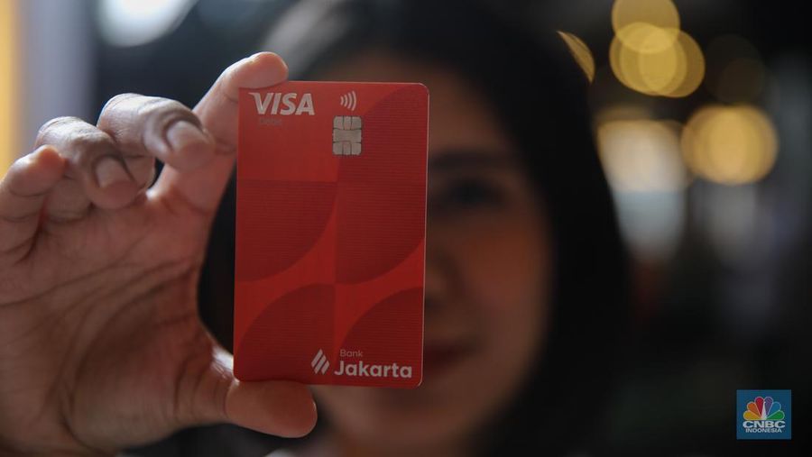 Grand Launching Kartu Debit Visa Bank Jakarta di Lippo Mall Kemang, Jakarta, Senin (5/1/2025). (CNBC Indonesia/Faisal Rahman)