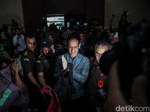 Nadiem Didakwa Korupsi Chromebook Rp 2,1 T, Pengadaan Sebelumnya Ditolak Muhadjir