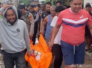 Wanita 55 Tahun Ditemukan Tewas Tersangkut di Perahu Kanal Makassar