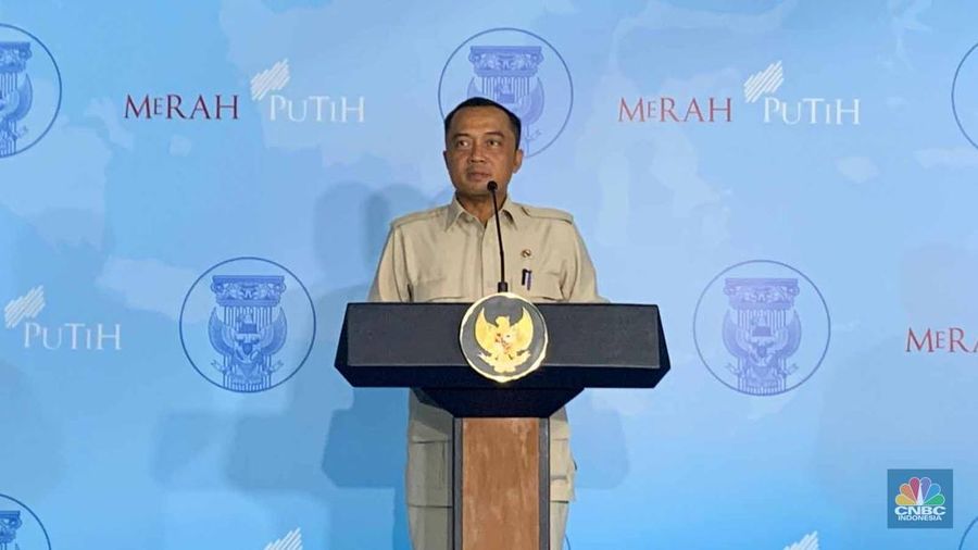 Menteri Sekretaris Negara, Prasetyo Hadi saat menyampaikan konferensi pers di sela-sela Retret Kabinet Merah Putih di, Hambalang, Jawa barat, Selasa (6/12/2026). (CNBC Indonesia/Emir Yanwardhana)