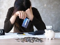 5 Pengeluaran yang Diam-diam Menggerogoti Isi Dompet