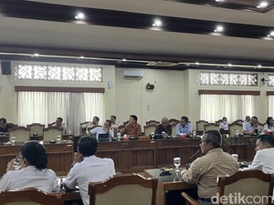 DPRD Hentikan Sementara Industri Pabrik Beton di Denpasar