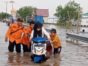 Inhil Dilanda Banjir Rob Imbas Hujan Deras dan Kenaikan Air Laut