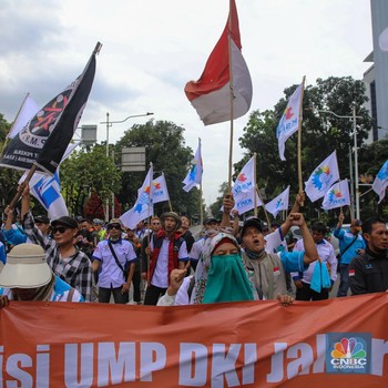Penampakan Buruh Demo di Jantung Jakarta, Teriak Tuntut Ini!