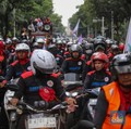Konvoi Motor! Penampakan Buruh Ramai-Ramai Demo di Jantung Jakarta