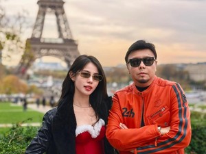 Kecintaan Teknologi, Dhiarcom Kolab Zoe Levana Bikin Lagu Rp 1 M!