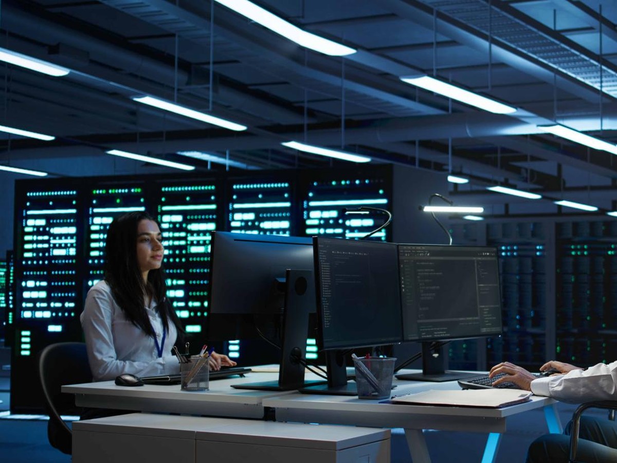 Investor Desak Transparansi Konsumsi Air dan Listrik Pusat Data AI Raksasa Teknologi