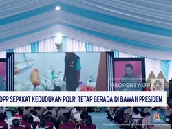 Video: Komisi III DPR Sepakat Polri Tetap Berada di Bawah Presiden