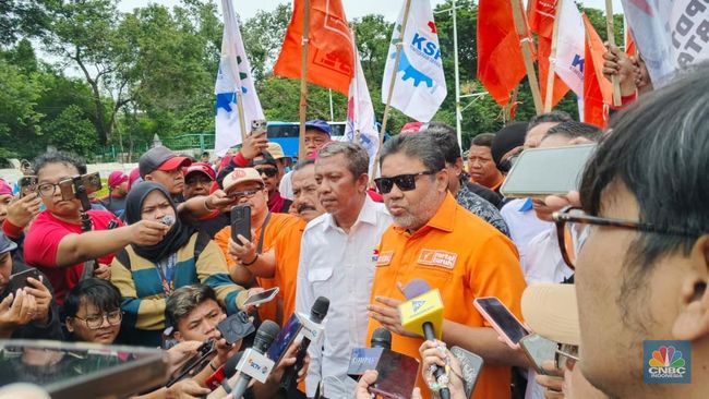 Bos Buruh Kesal! Bakal Tuntut UMP-UMSK 2026 ke PTUN, Ini Jadwalnya