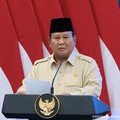 Canda Prabowo kepada Lifter Rizki Juniansyah: Sudah Punya Pacar?
