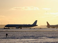 Geger Tembakan & Ledakan Guncang Bandara, Situasi Mencekam