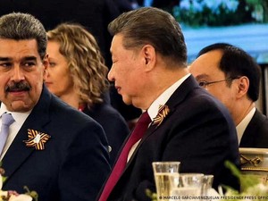 Apa Untung-Rugi China Usai Penangkapan Nicolas Maduro?