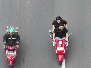 Kakorlantas Terjunkan TLE Drone di Cibubur, Ajak Masyarakat Makin Tertib Berlalu Lintas