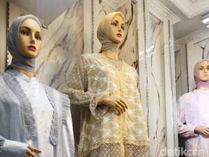 Viral Rompi Lepas Pasang Jadi Tren Baju Lebaran, Ini Harganya di Tanah Abang