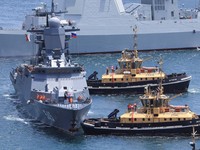 Siaga! Kapal Perang Iran, Rusia & China Kumpul di Laut Afrika Selatan