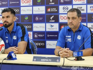 Arema FC Akhiri Puasa Kemenangan di Kanjuruhan
