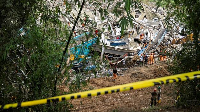 Petaka 'Gunung Sampah' Longsor di Tetangga RI, Puluhan Masih Hilang
